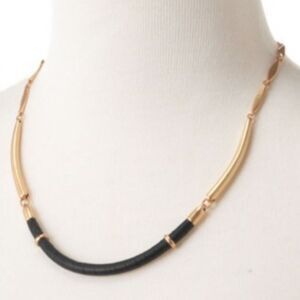 Stella & Dot - Marcell Colar Necklace Gold Tone Black Leather